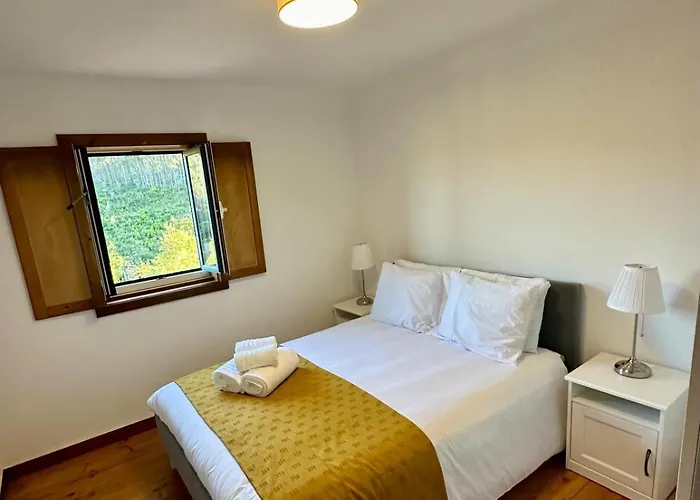 Casa Da Ribeira - Arouca Lazaro